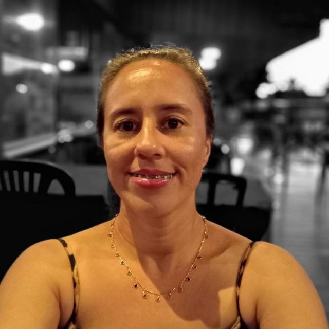 Juliana Pinto